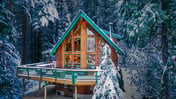 Snowline Grand Lodge Near Mt Baker with Four King Bedrooms Private Sauna Hot Tub and Fireplace