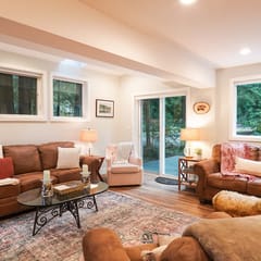 Kulshan Cabin | Dog Friendly + Fireplace