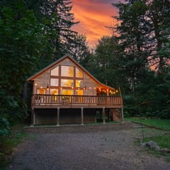 Updated Glacier Springs Basecamp w Grill