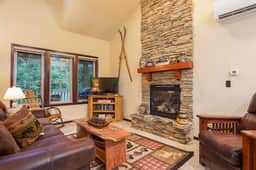 Hearthstone Cabin | Hot Tub + Fireplace · Sleeps 4
