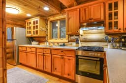 Mt Baker Storybook Log Cabin in Snowline with Private Hot Tub and Fireplace - Image 4