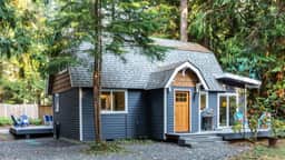 Kulshan Cabin | Dog Friendly + Fireplace - Image 3