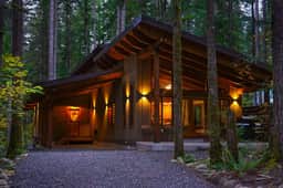 Luxury Forest Escape • Hot Tub & Fireplace - Image 2