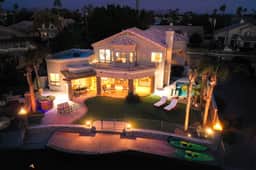 Rare Lakefront Escape | Pool, Spa & Kayaks - Image 3