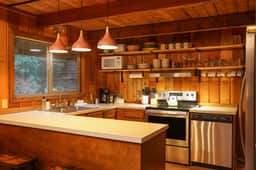 Sweet Seclusion Mt Baker Cabin with Private Hot Tub and Woodstove - Image 5