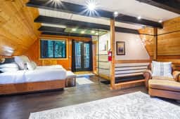 Treetop Hideaway • Hot Tub + King Bed - Image 2