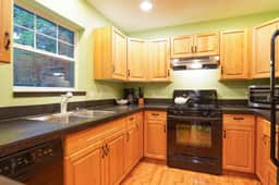 Glacier Pines | King Bed, Fireplace + AC - Image 5