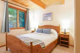 Wildwood Snowline Cabin Near Mt Baker - Image 4