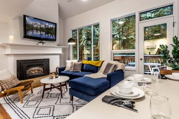 Moonriver Retreat Riverfront Condo Near Mt Baker with Fireplace Indoor Pools Hot Tubs and Sauna - Image 1