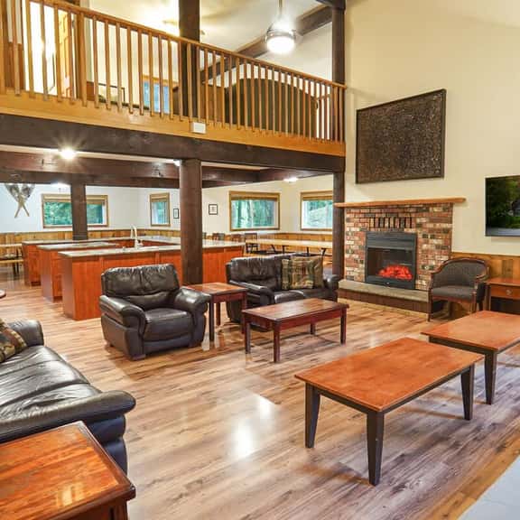 Evergreen Lodge 12 Bedroom Mt Baker Group Retreat - Image 1
