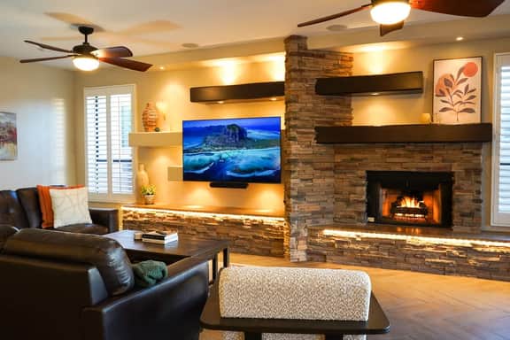 Escape the Cold!  Lake Oasis in Luxury