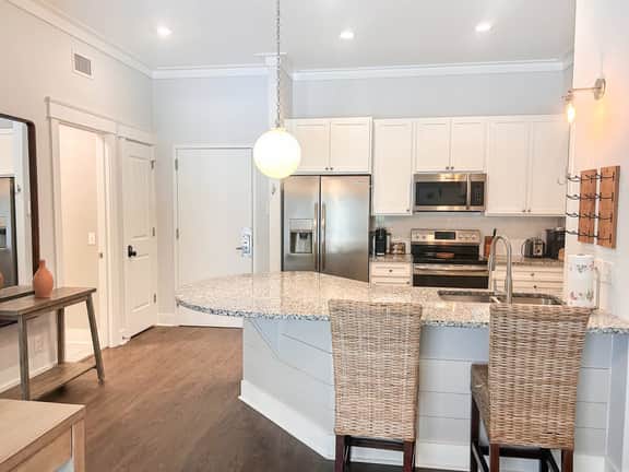 Seaglass Villa | Condo w/ King Bed + Pool Access