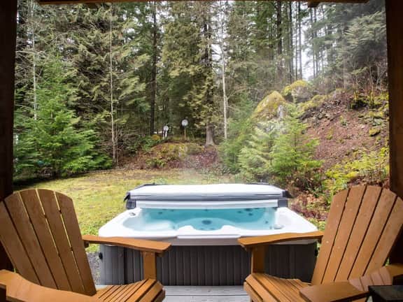 Sweeping Mt Baker Retreat | Game RM, Hot Tub, A/C