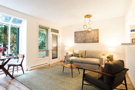 Pet-Friendly Mt. Baker Condo | Pool + Hot Tub - Image 3