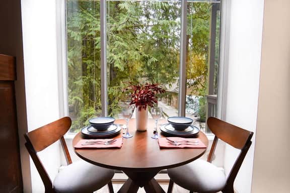 Pet-Friendly Mt. Baker Condo | Pool + Hot Tub - Image 4