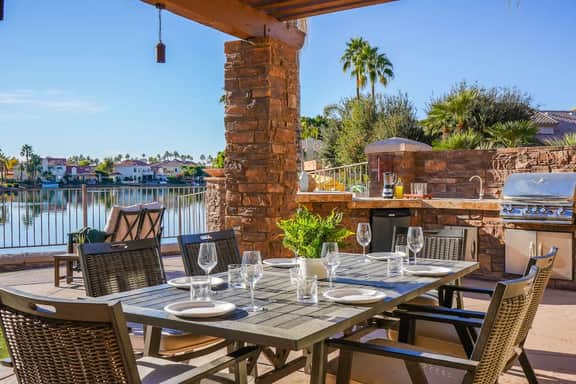 Gilbert Luxury Lakefront Home | Private Dock, Kayaks, Pool/Spa & Game Room - Image 3