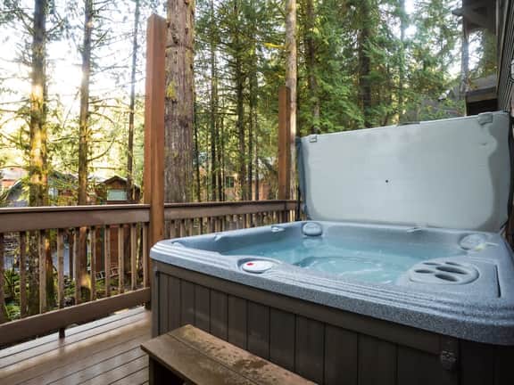 Group Chalet | Hot Tub, Rec Room, Pool - Image 2