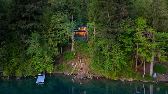 Silvermere | Lakefront Hot Tub + Private Dock - Image 3