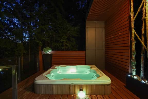 Silvermere | Lakefront Hot Tub + Private Dock - Image 2