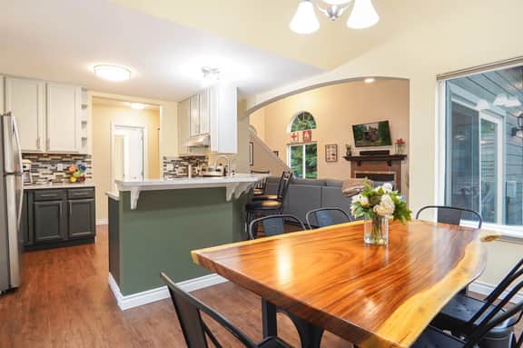 Updated Mt Baker Retreat w/ Private Hot Tub + Pool - Image 4
