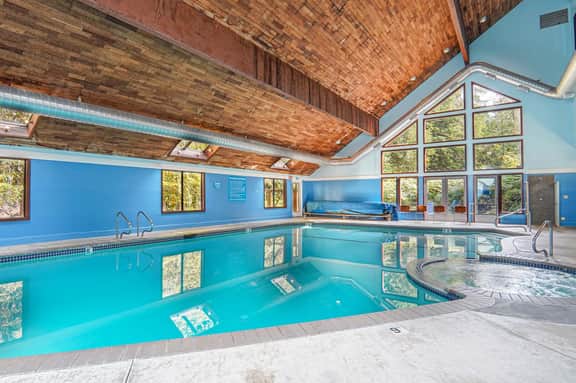 Mt Baker Ski Retreat With Indoor Pools and Two Queen Bedrooms - Image 2
