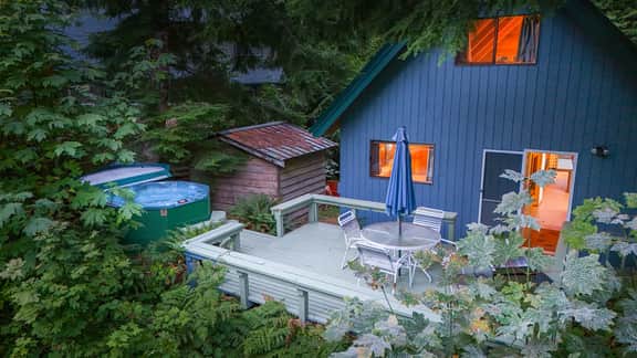 Classic A-Frame with Hot Tub and Fireplace - Image 2