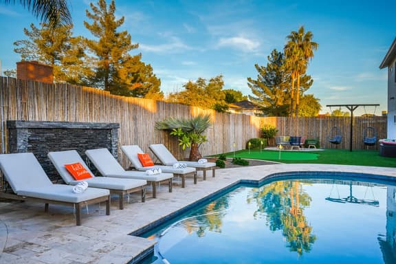 Citrus Grove • Pool, Spa & Mini Golf - Image 1